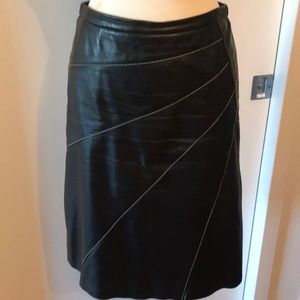 BCBGMAXZRIA 100% genuine leather skirt sz 2